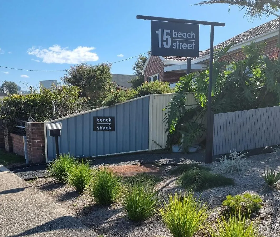 Apartment The Beach Shack On Beach Street Merimbula Australia